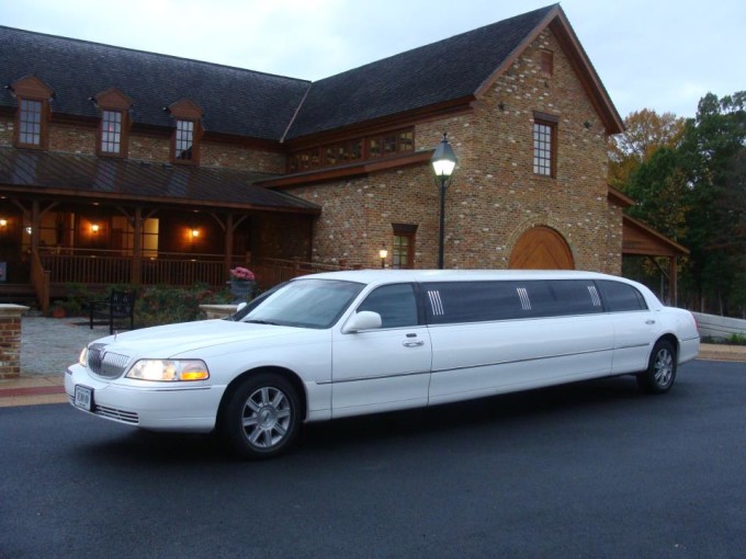 Wedding Limo Rental Hampton Roads, Virginia Beach, Wedding Limousines